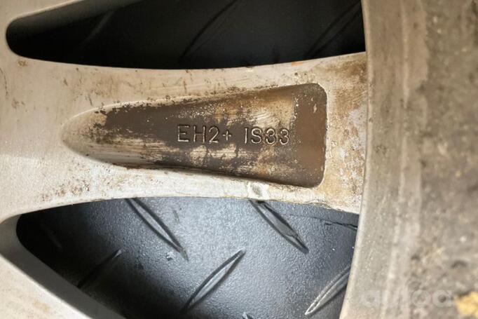 BMW, valuveljed