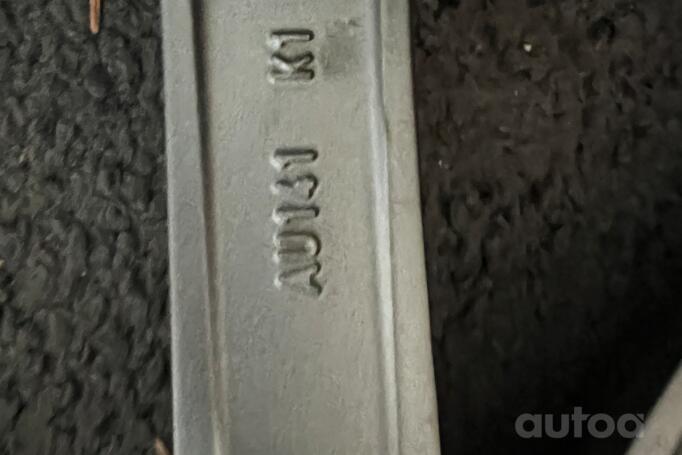 Audi, valuveljed