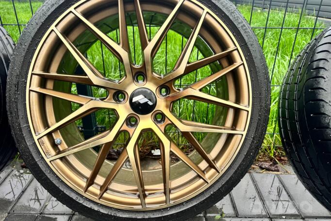 JR Japanracing, valuveljed