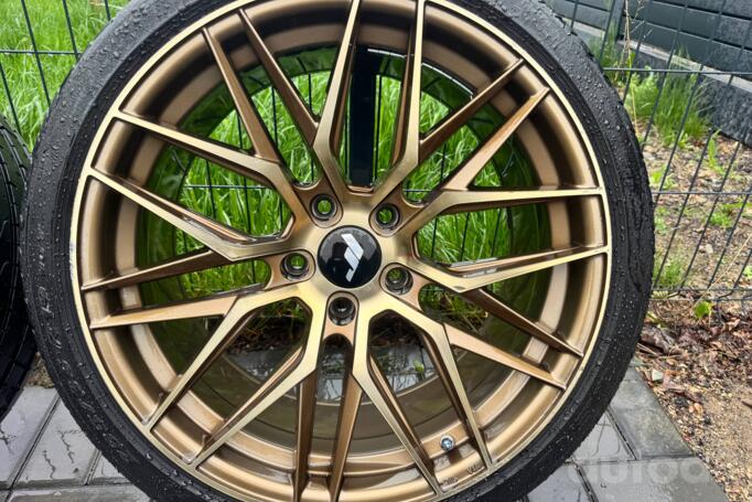 JR Japanracing, valuveljed
