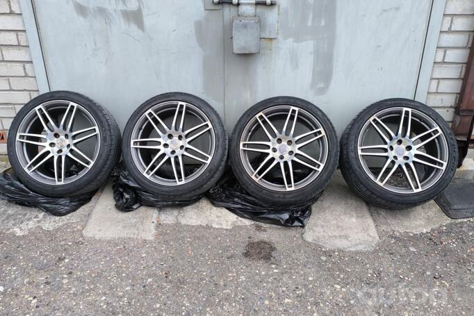Audi, valuveljed