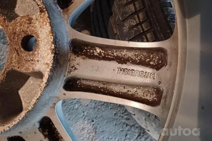 MITSUBISHI, valuveljed