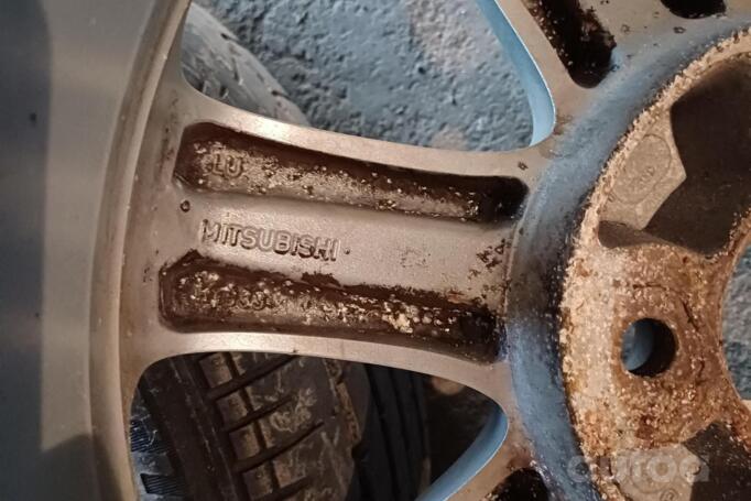 MITSUBISHI, valuveljed