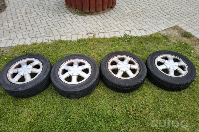 Renault, valuveljed
