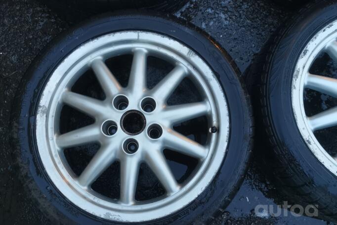 Audi, valuveljed