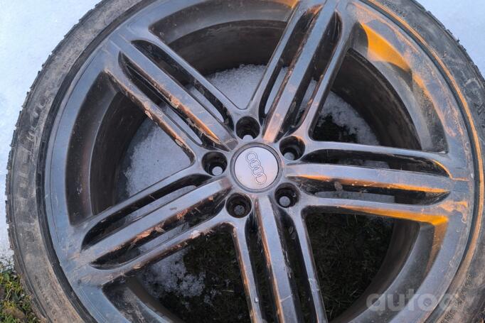 Audi, valuveljed