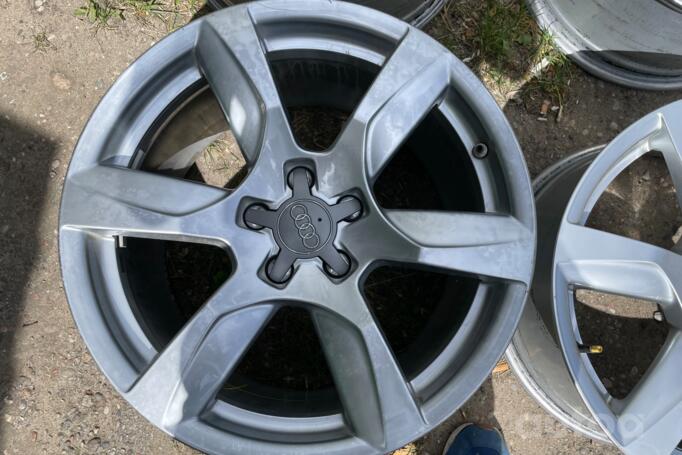 Audi, valuveljed