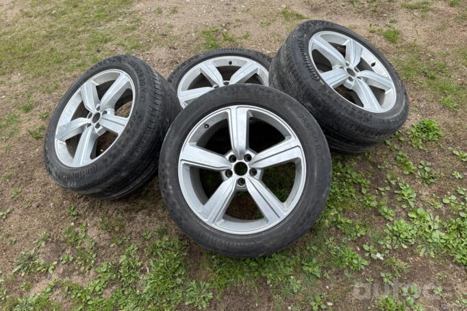 Audi, valuveljed