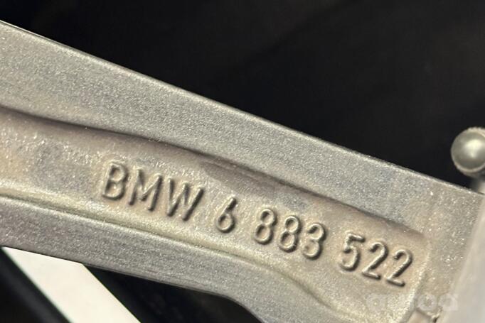 Bmw, valuveljed