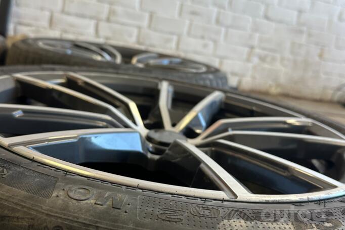 Bmw, valuveljed