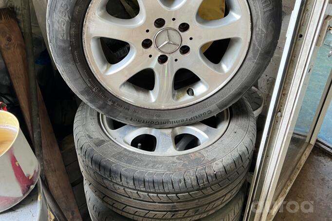 Mercedes-Benz, valuveljed