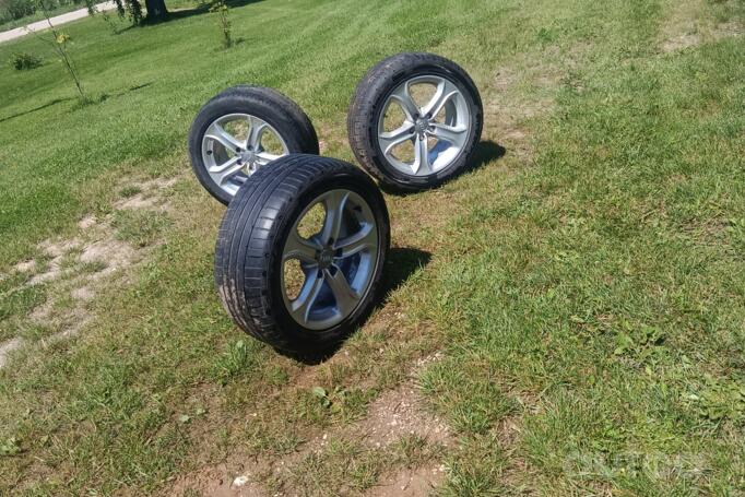 Audi, valuveljed
