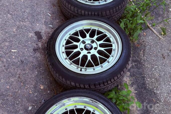 JapanRacing, valuveljed
