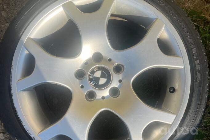 Bmw, valuveljed