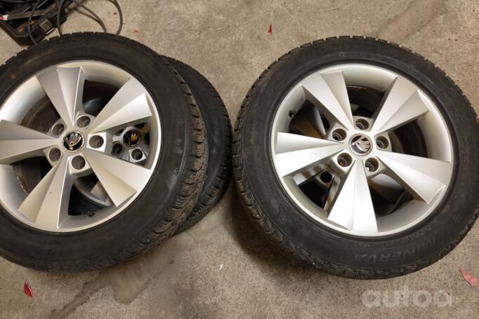 Skoda, valuveljed