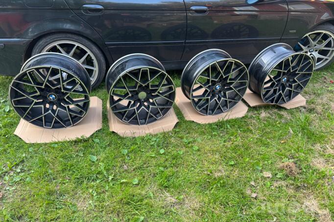 Bmw, valuveljed