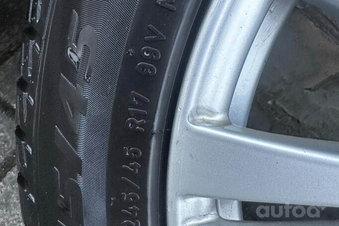 Mercedes benz, valuveljed