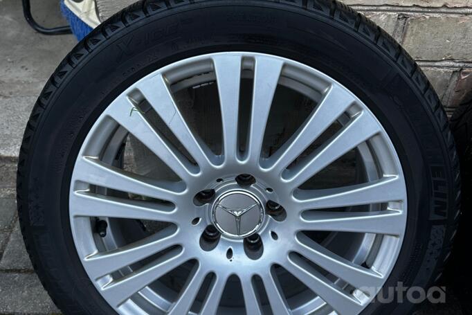 Mercedes benz, valuveljed