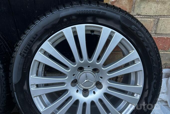 Mercedes benz, valuveljed