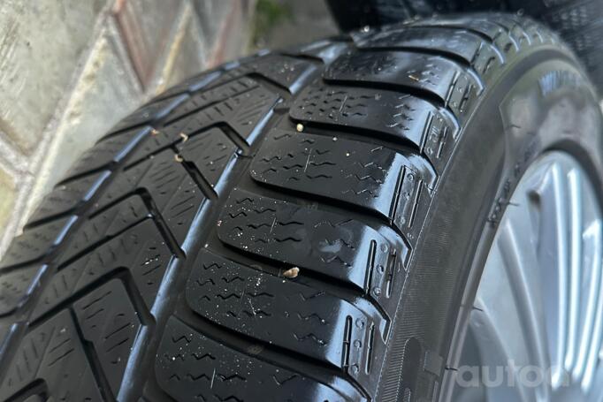 Mercedes benz, valuveljed