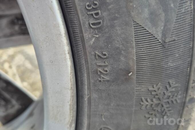 Audi, valuveljed