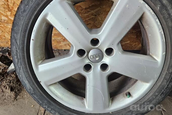 Audi, valuveljed