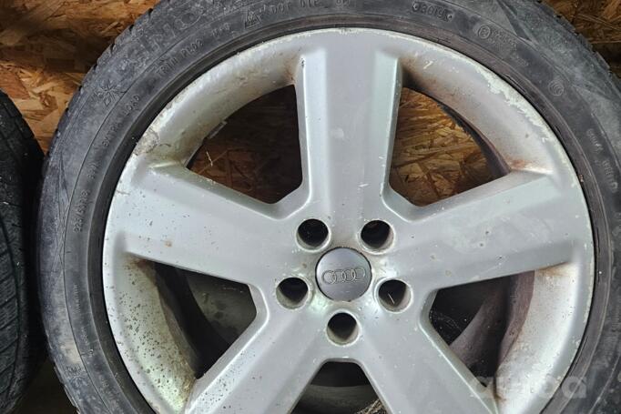Audi, valuveljed