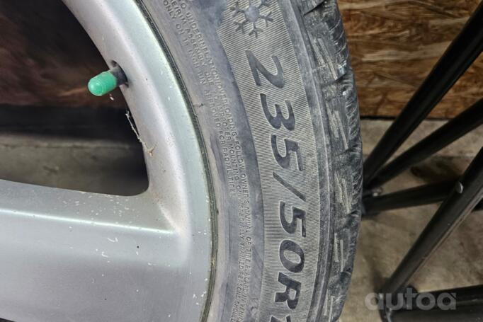 Audi, valuveljed
