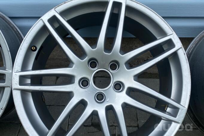 Audi, valuveljed