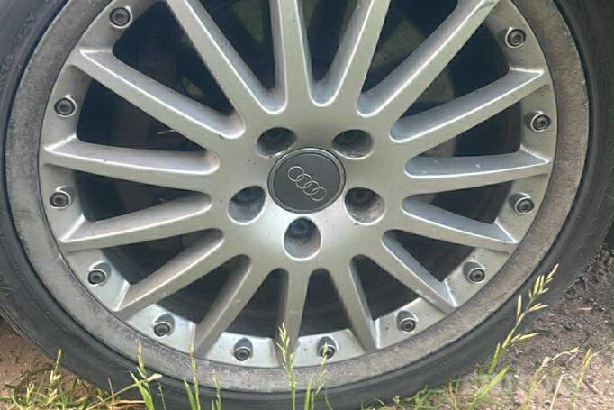 Audi, valuveljed