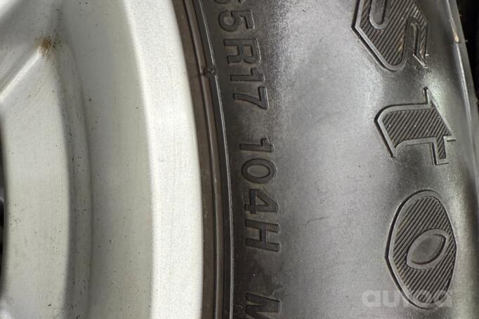 Audi, valuveljed