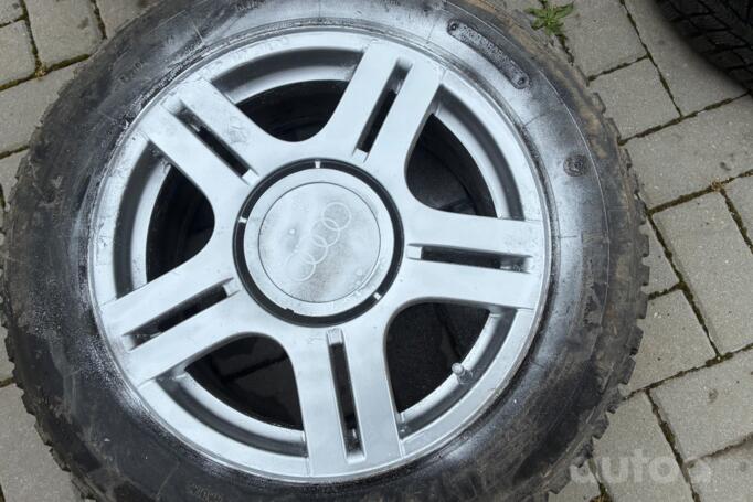 Audi, valuveljed