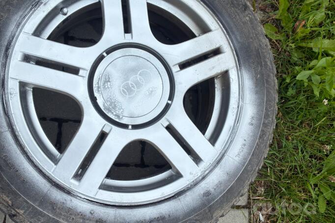 Audi, valuveljed