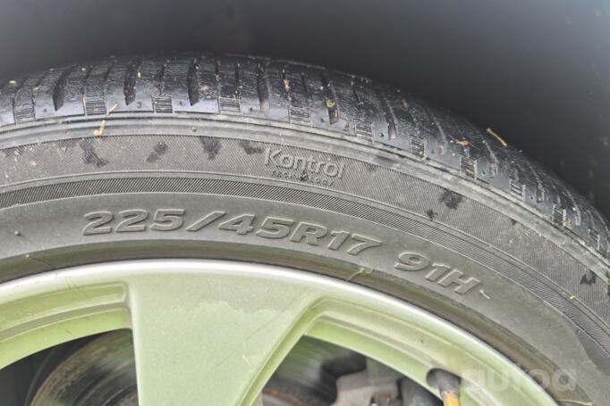 Audi, valuveljed