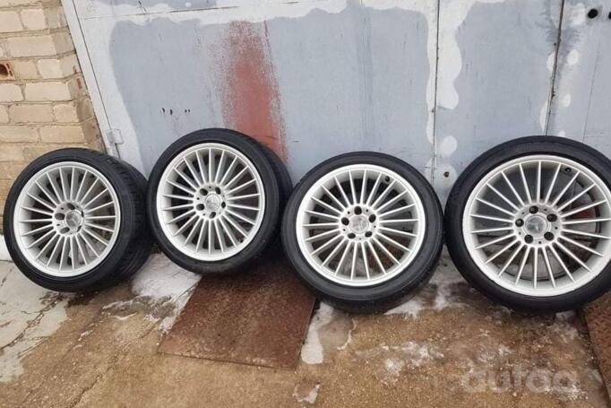 Mercedes AMG, valuveljed