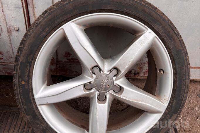 Audi, valuveljed