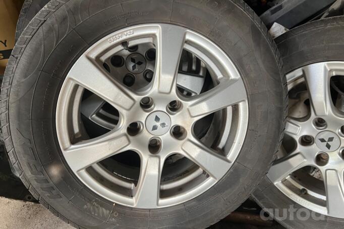 Mitshubishi, valuveljed