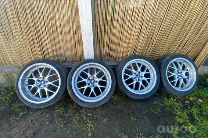 Barracuda, valuveljed