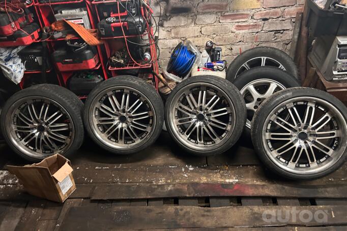 Symphonv, valuveljed