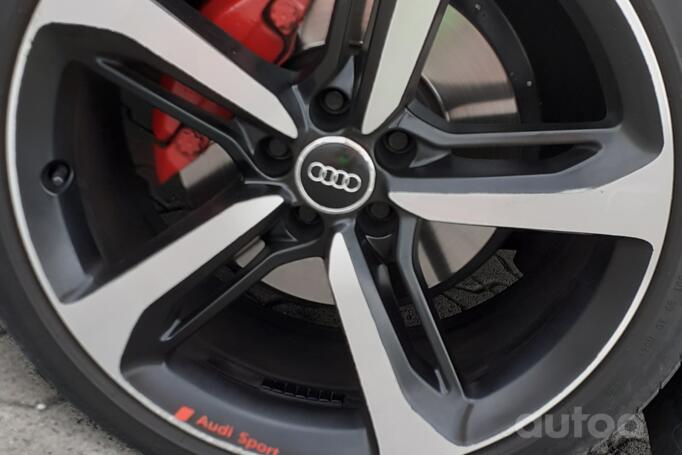 Audi RS 7, valuveljed