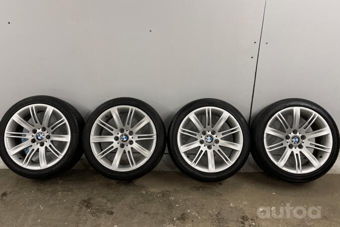 BMW Style 120, valuveljed