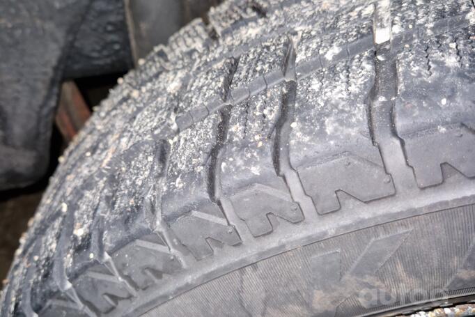 Muu, terasest stantsitud