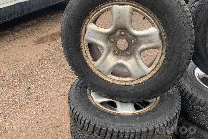 Muu, terasest stantsitud