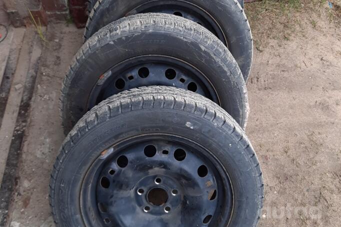 Muu, terasest stantsitud