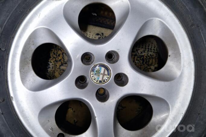 Alfa romeo, valuveljed