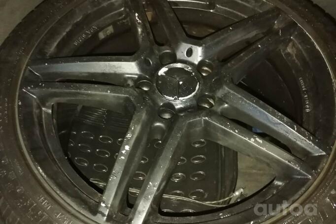 Mercedes benz, valuveljed