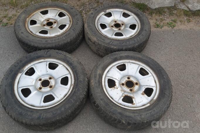 RENAULT, terasest stantsitud