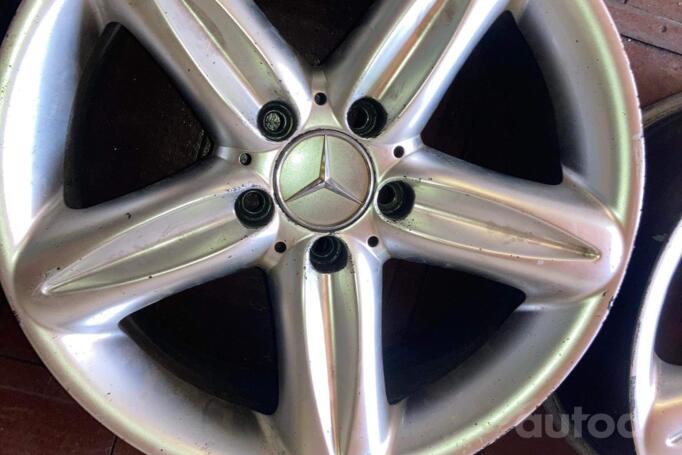 Mercedes, valuveljed