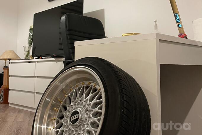 JapanRacing, valuveljed