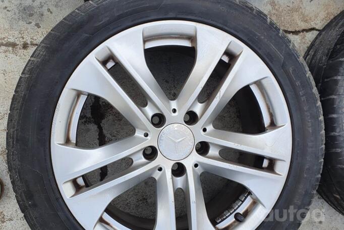 Mercedes, valuveljed